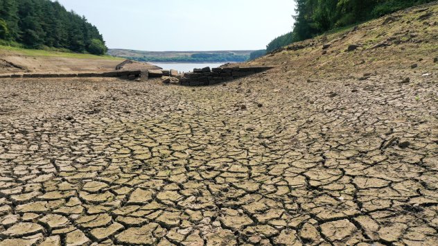 Това което прави настоящата ни ситуация толкова изнервяща е избухването
