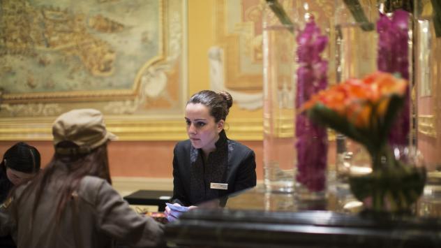 Рецепцията на хотел Venetian Macao resort and casino, Макао, Китай. Снимка: Jerome Favre/Bloomberg