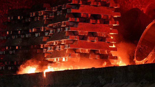 Калайът поведе възстановяването на основните метали от най лошата им седмица