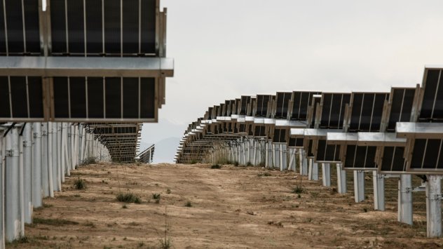 Китай губи все повече и повече чиста енергия тъй като