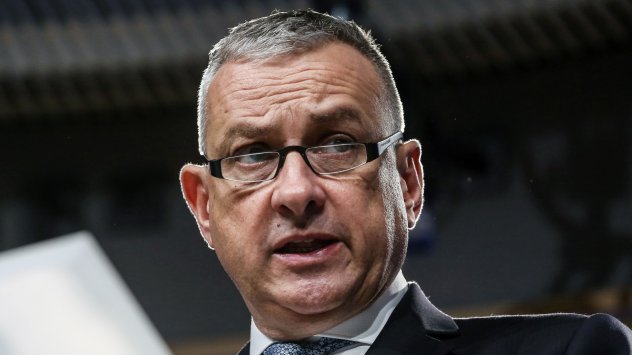 Чешкият министър на промишлеността Йозеф Сикела призова правителствата на страните