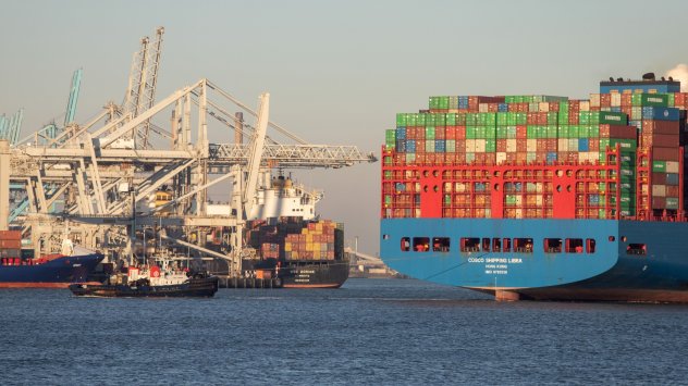 Опасенията за сигурността свързани с китайските инвестиции в отвъдморските пристанища