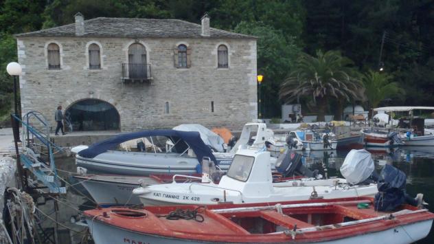 Рибарски лодки в Тасос, Гърция. Снимка: Bloomberg TV Bulgaria