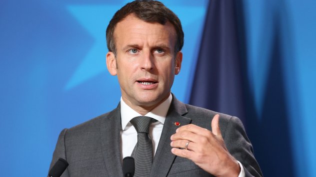 Еманюел Макрон обяви че 2022 г трябва да бъде повратна