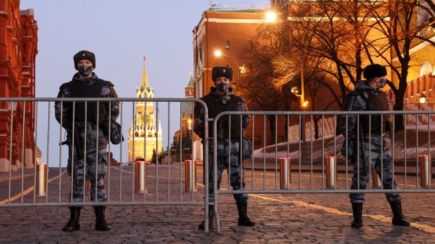 Русия беше понижена от S amp P Global Ratings за втори път