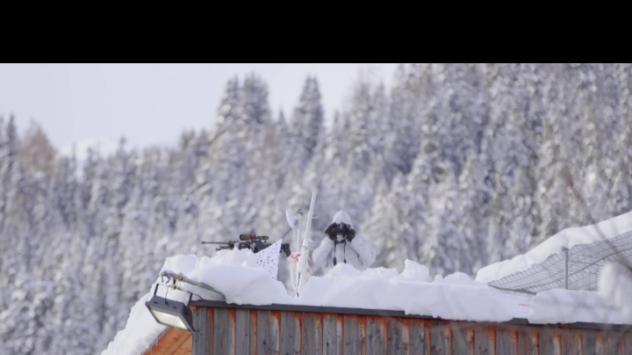 Снайперисти по покривите в Давос преди Световния икономически форум