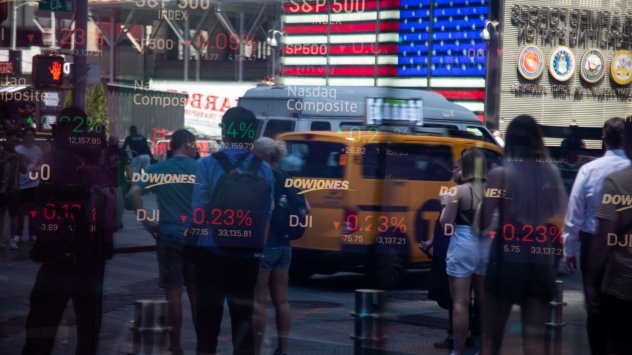 Американските акции продължиха ралито си в петък след оптимистичните прогнози