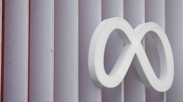Компанията собственик на Facebook Meta Platforms Inc е постигнала споразумение