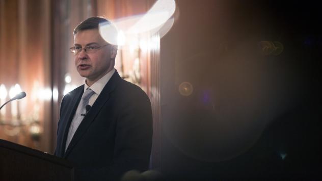 Заместник-председателят на Европейската комисия Валдис Домбровскис. Снимка: Gabriella Angotti-Jones/Bloomberg