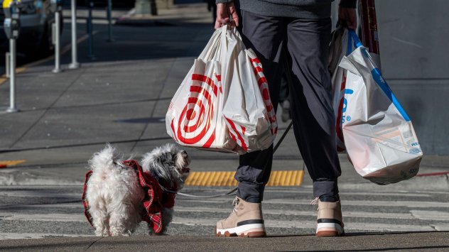 Брутният вътрешен продукт БВП нараства с 3 3 през третото тримесечие