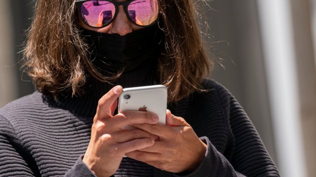 Apple отбелязва точка за защитата на данните и за себе си