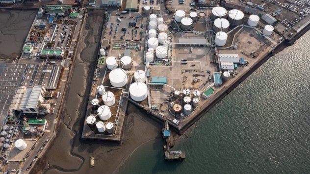 Петролът се готви за трета седмица на печалба тъй като