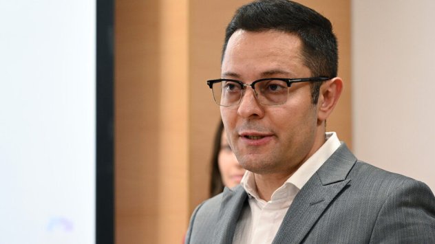 След промяната в структурата на държавния Фонд на фондовете която