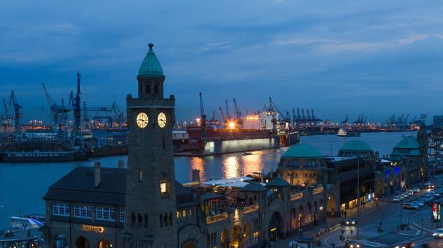 Пристанището в Хамбург