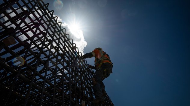 Бившият министър на финансите на Съединените щати Лорънс Самърс заяви