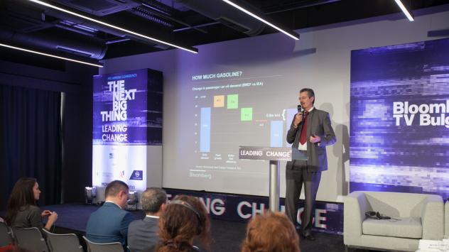 Джулиан Лий, петролен стратег, Bloomberg. Снимка: Димитър Кьосемарлиев, Investor Media Group