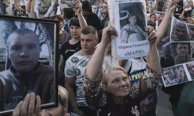 Русия и Украйна спорят за отлагане на планираната размяна на затворници