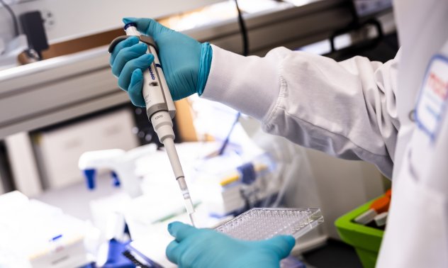 Може ли AI да създава смъртоносни биологични оръжия? Хайде да не разбираме