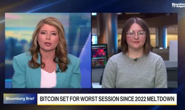 Биткойн тръгна към най-лошия си месец от 2022г