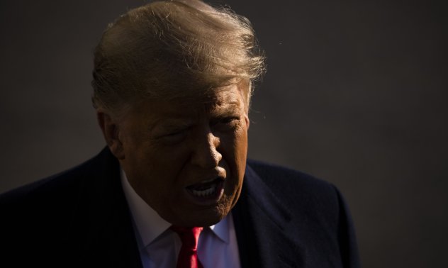 Тръмп поиска акаунтът му в Twitter да бъде временно възстановен