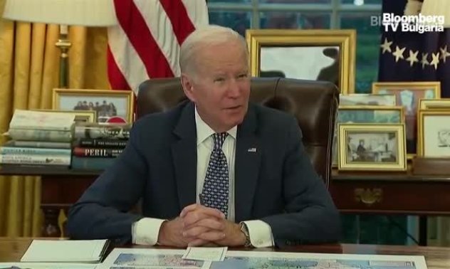 Байдън призова пътуващите да избягват бурята