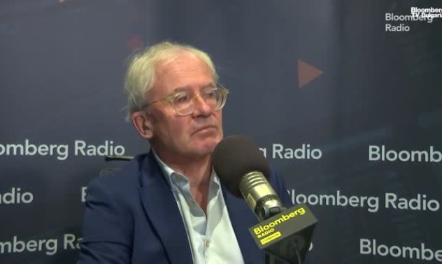 Майлс: Британският бюджет включва най-голямото повишение на данъците от 70-те