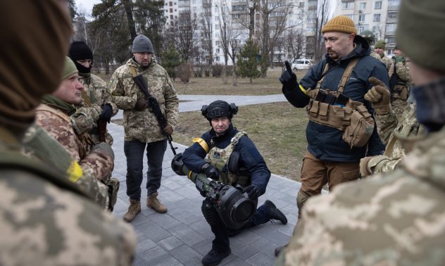 Укрепват източния фронт в Украйна, който може да реши войната
