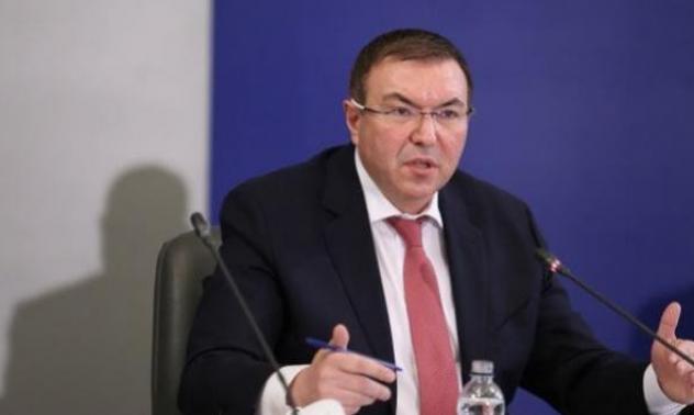 Костадин Ангелов: Реалистично е да достигнем колективен имунитет в края на юли 