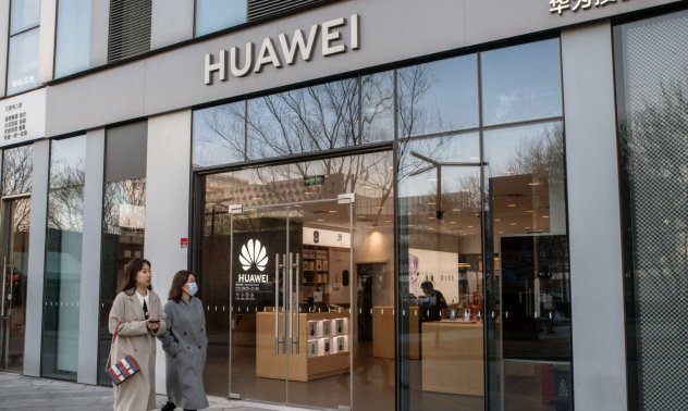 Продажбите на Huawei достигат близо $100 млрд. въпреки санкциите на САЩ
