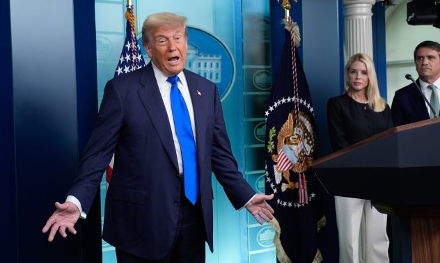 От Mercedes до LVMH: големите фирми подкопават борбата на ЕС срещу митата на САЩ