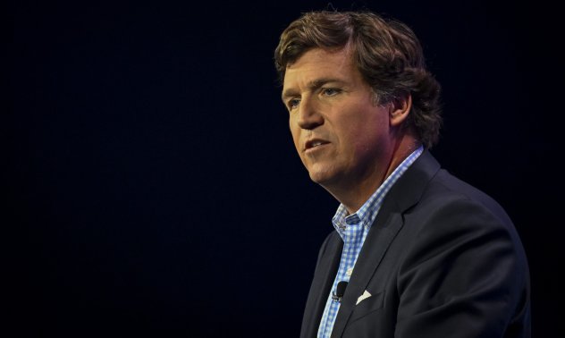 Путин използва Тъкър Карлсън, за да достигне до избирателите на Тръмп