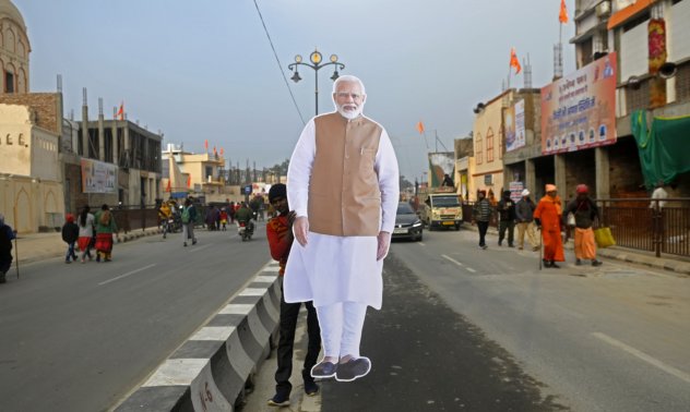 Индия иска да е част от световния триумвират, но защо Моди се държи като религиозен лидер