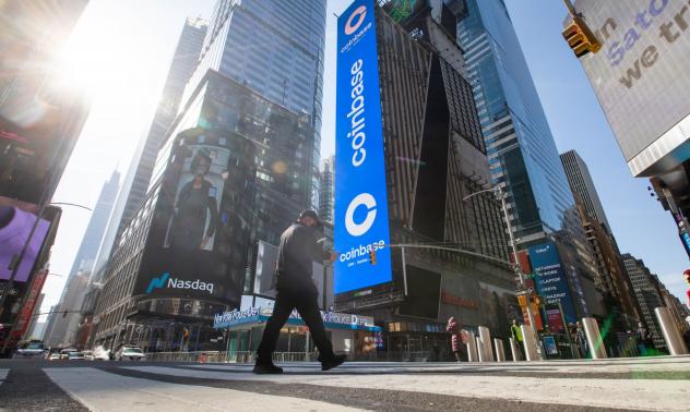 Фондовете на Кати Ууд са купили акции на Coinbase за 352 милиона долара 