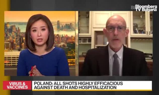 Клиника "Мейо": Ваксинираните американци не са риск за страната, която посещават