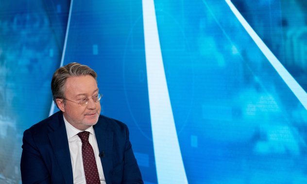 Слейпен: Еврооблигациите водят до по-висок дълг