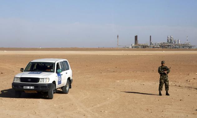 "Войната в пясъците" се възражда след 30-годишно примирие