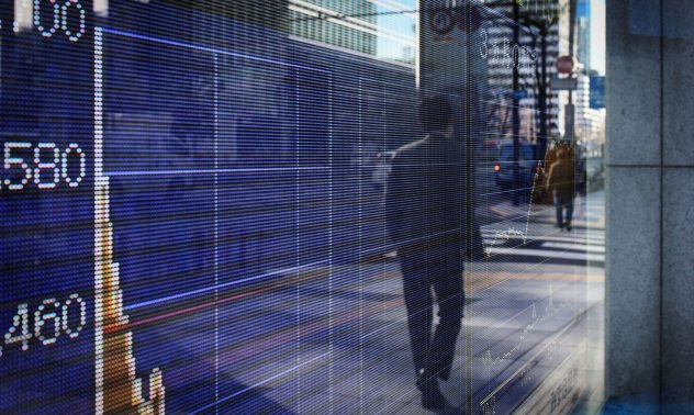 Британските власти разработват план за възстановяване на дългите полети  