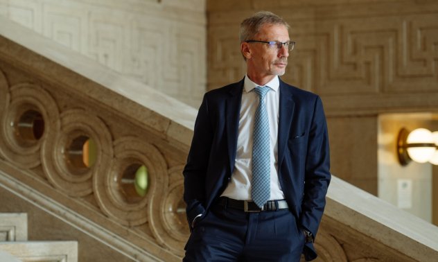 Най-новият член на ЕЦБ предупреждава за опасност от инфлационна "болест"