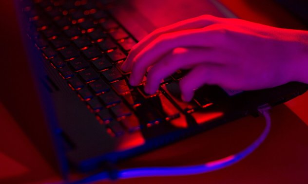 Хакерска атака в Украйна засегна стотици компютри