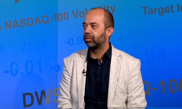 Политика, медии и милиарди: кой ще овладее империята Warner Bros. Discovery?