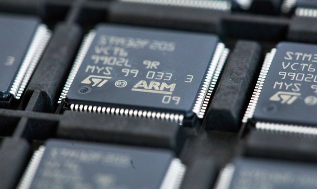 Британската Arm прави акциите си достъпни за инвеститори на дребно