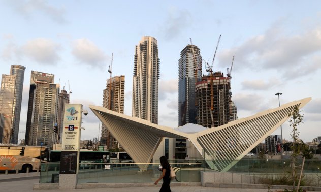 Основните индекси в Тел Авив се понижиха след нападението над Израел