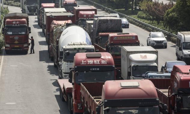 Силното възстановяване в Китай дава слаби надежди на развиващите се пазари 