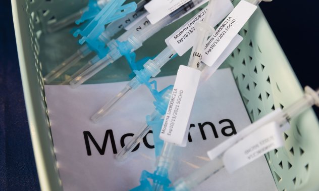 За Moderna изобретяването на ваксина срещу COVID-19 беше лесната част