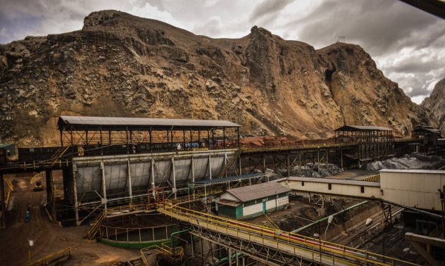 Тотален добив: минните компании ще търсят критични метали в десетилетия отпадъци