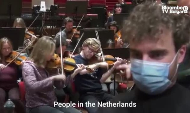 Нидерландски музеи се превръщат във фризьорски салони в знак на протест