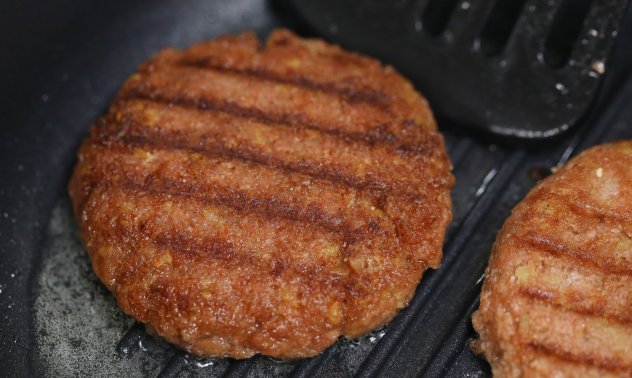 “Невъзможният бургер” премина първото препятствие за безопасност на храните в Европа