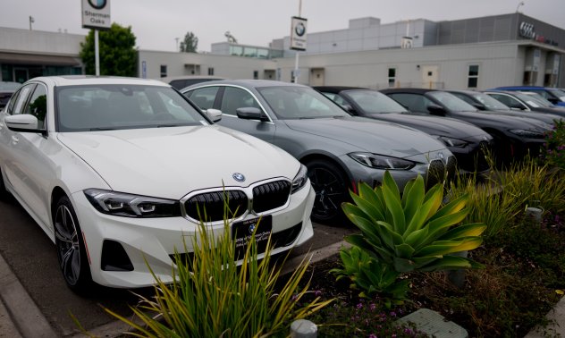 Съюзът между Mercedes и BMW е възможен единствено поради кризата в индустрията