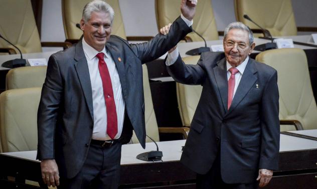 Куба без Кастро на трона - идва ли краят на "социализъм или смърт"?