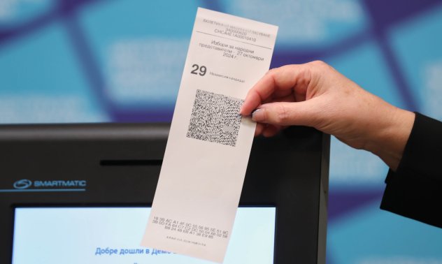 Конституционният съд поиска от ЦИК повторно преборяване на гласовете от изборите